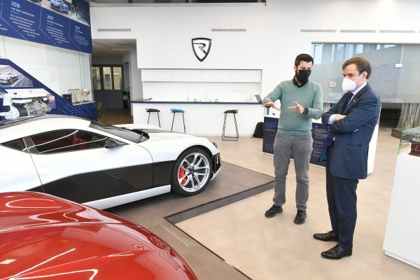 Britanski ministar za međunarodnu trgovinu, Greg Hands, posjetio je Rimac Automobile