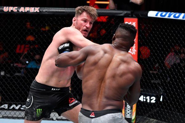 Stipe Miočić - Francis Ngannou