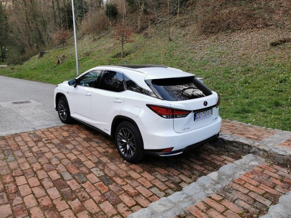 Lexus RX 450h F Sport