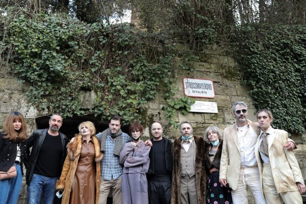 Zagreb: Autorski projekt Enesa Vejzovića 'Obavezan smjer' došao pogledati i predsjednik Milanović