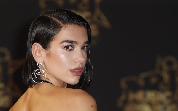Dua Lipa
