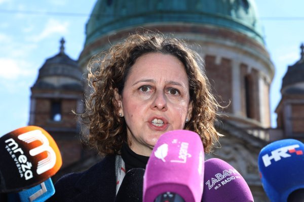 Ministrica Obuljen Koržinek održala konferenciju na Mirogoju