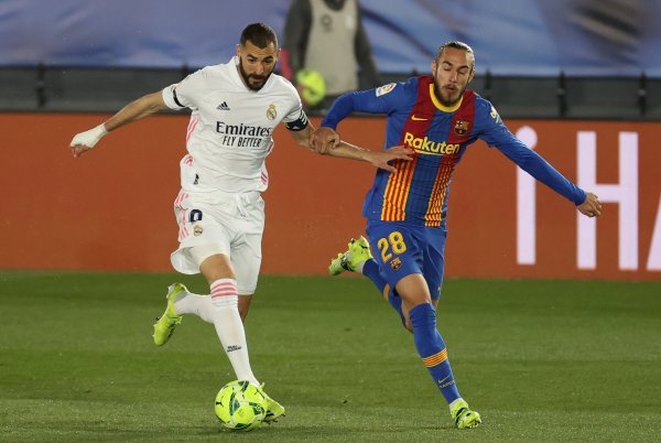 Real Madrid - Barcelona, Benzema i Mingueza
