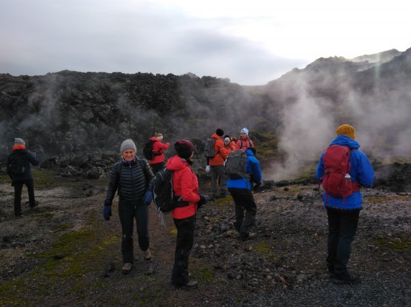 Ležerna tura s islandskim prijateljima na poljima lave, geotermalno područje na poluotoku Reykjanesu