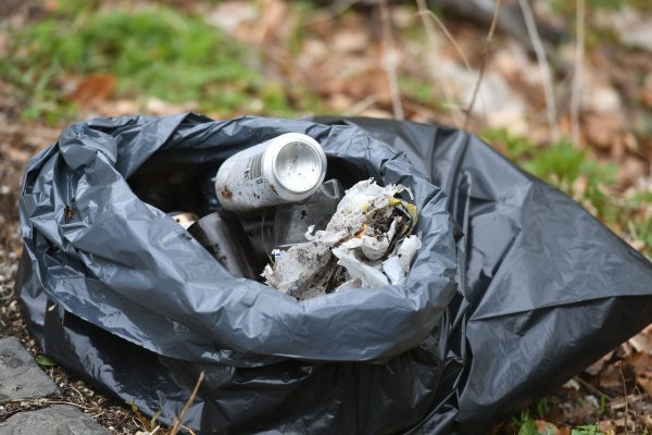 Tomislav Ćorić čisti Medvednicu