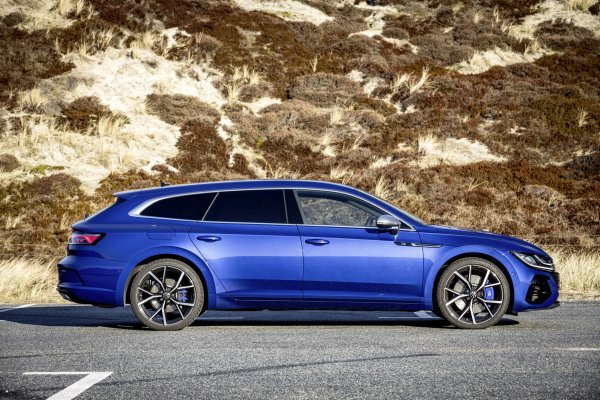 VW Arteon R Shooting Brake