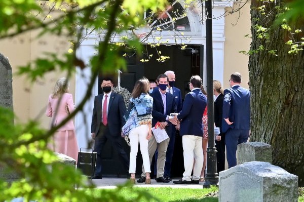 Joe i Jill Biden na krizmi unuka Huntera