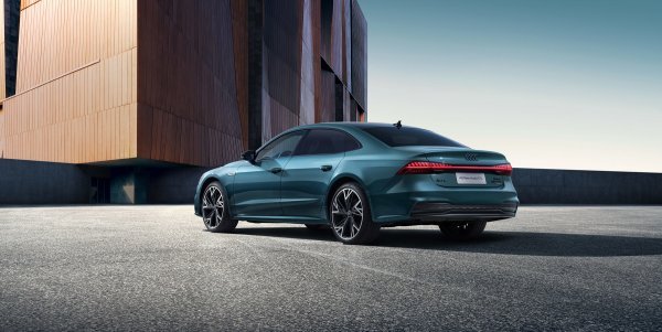 Audi A7L