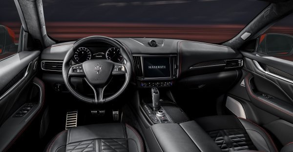 Maserati Levante F Tributo