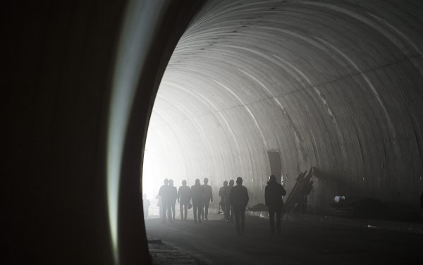 Probijanje tunela Komorjak u Omišu