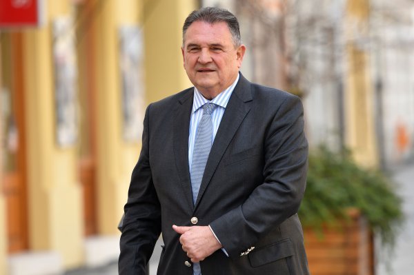 Uz funkciju varaždinskog župana, Radimir Čačić je koalicijski partner aktualnoj vlasti na nacionalnoj razini