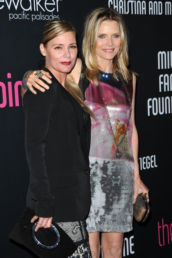 Dedee Pfeiffer, Michelle Pfeiffer