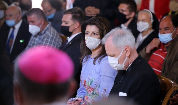 Andro Krstulović Opara sa suprugom Danielom