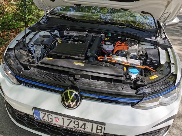 VW Golf GTE 1.4 TSI DSG