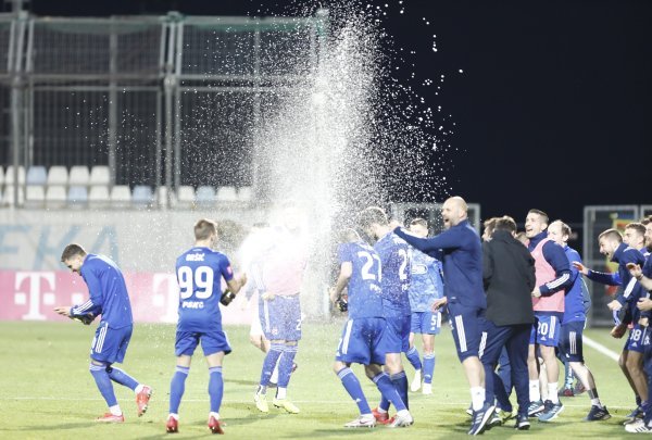 Proslava titule prvaka Dinama nakon pobjede 5:1 protiv Rijeke