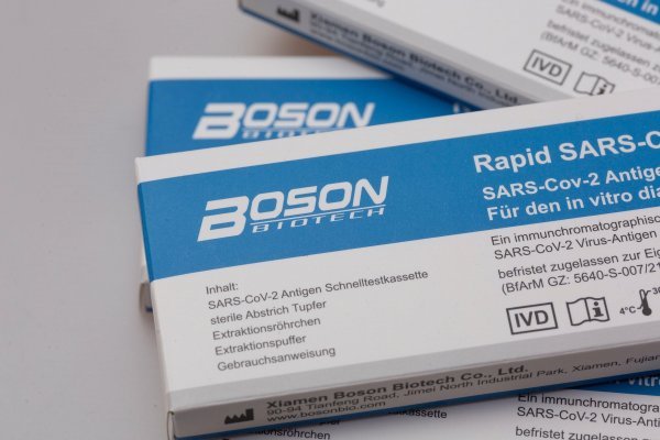 Boson kućni test za koronu