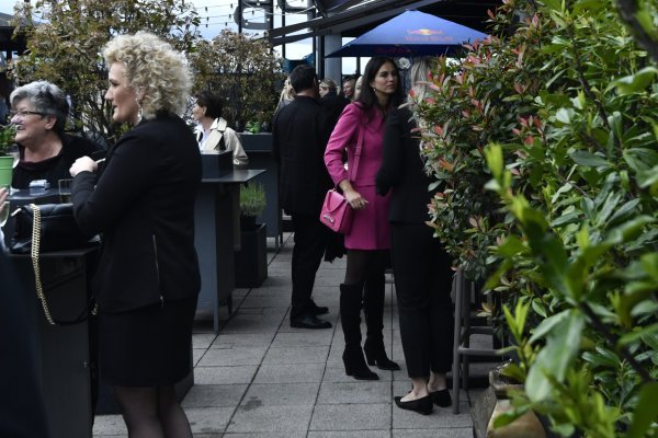 Pilot-projekt večera bez mjera zaštite od Covida