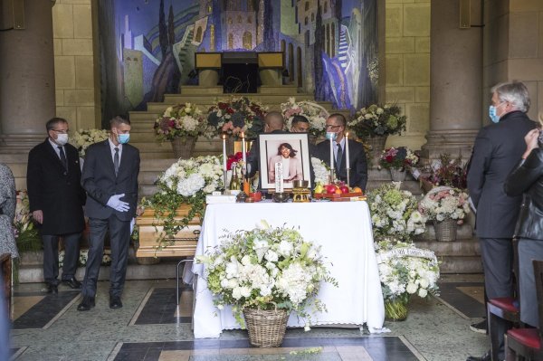 Sprovod japanskog dizajnera Kenza Takade