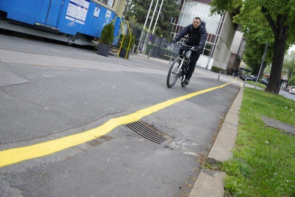 Biciklistička staza u Zagrebu Cropix