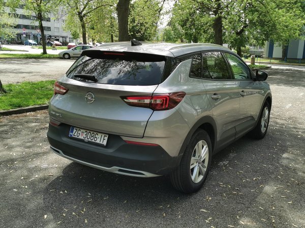 Opel Grandland X Elegance F 1.5 DTH S/S (96 kW/130 KS) AT8