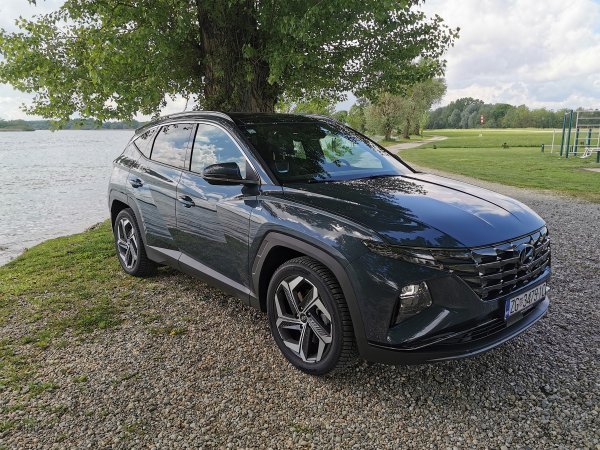 Hyundai Tucson 1.6 T-GDi 180 7DCT 4WD 48V Premium Plus