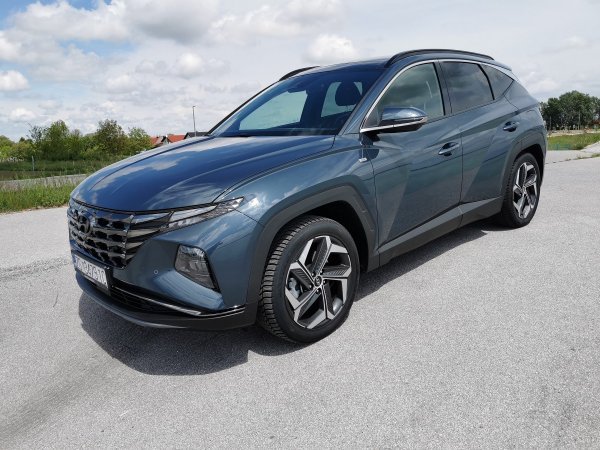 Hyundai Tucson 1.6 T-GDi 180 7DCT 4WD 48V Premium Plus