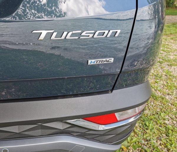 Hyundai Tucson 1.6 T-GDi 180 7DCT 4WD 48V Premium Plus