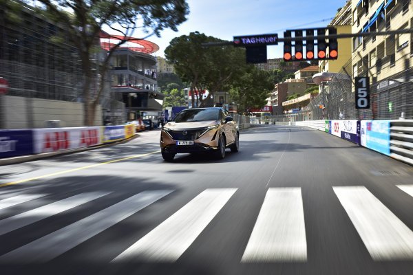 Nissan Ariya novi potpuno električni coupé-crossover na F1 stazi u Monaku