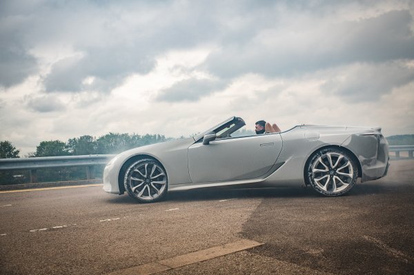 Lexus LC Convertible na ekstremnom testu pri -18°C