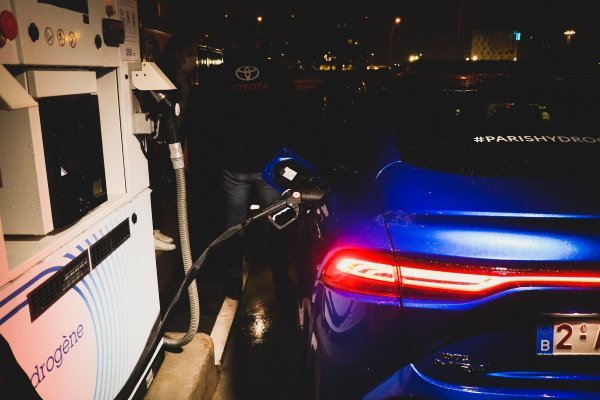 Toyota Mirai postavila svjetski rekord od 1003 kilometara s jednim punjenjem vodika