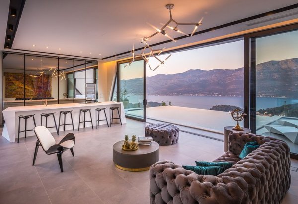 Diamond Villa