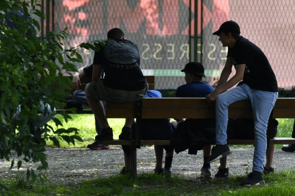 Prosvjed protiv ljevice na Trgu Francuske Republike