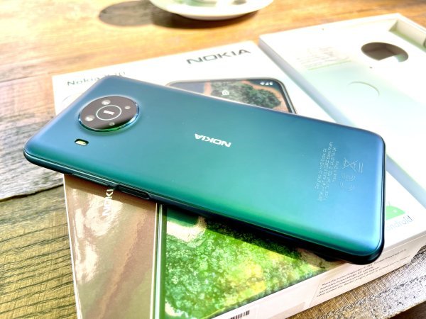 Nokia X20 slike uređaja