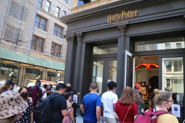 U New Yorku otvorena najveća tematska trgovina posvećena Harryju Potteru