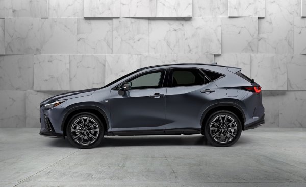 Lexus NX 450h +