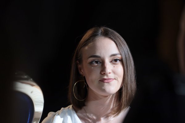 Otvorenje izložbe Eme Bregović, kćeri glazbenika Gorana Bregovića