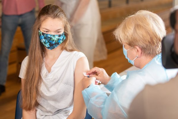 U dvorani Zamet u Rijeci započelo cijepljenje djece