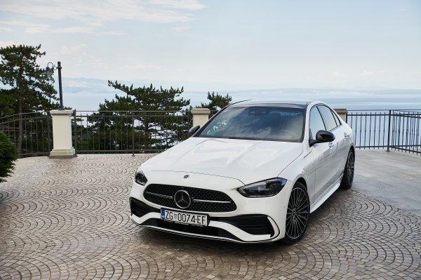 Mercedes-Benz C-klasa – 5. generacija