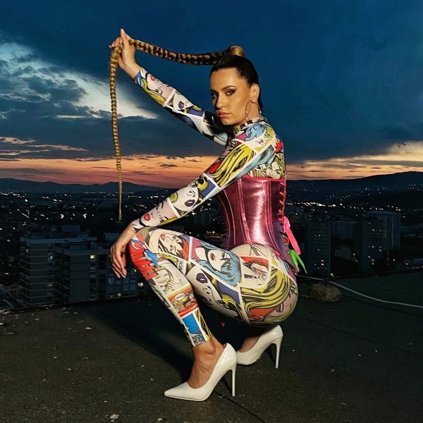 Andrea Qubrick i Lana Klingor Mihić