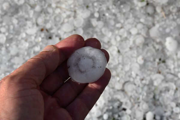 Tuča poharala Požegu i okolicu