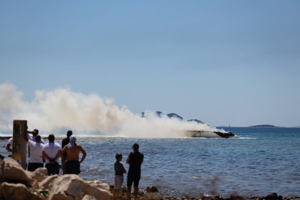 Zapalila se jahta kod Biograda