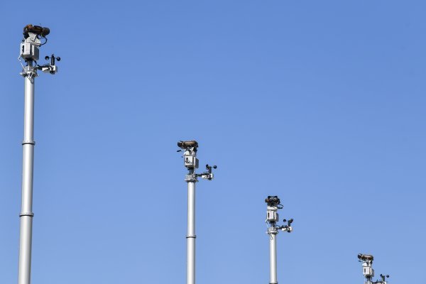 Davor Božinović predstavio osam mobilnih termovizijskih kamera