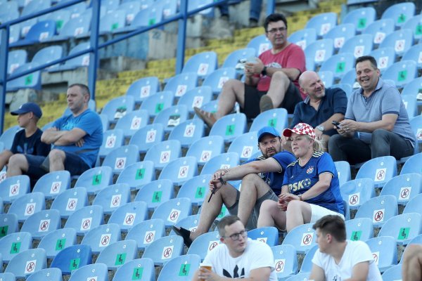 Navijači na Maksimiru