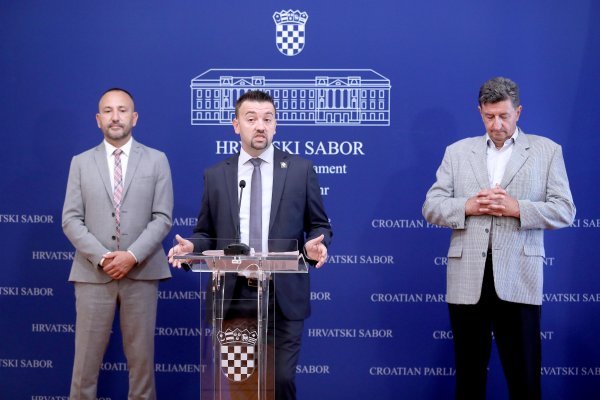 Hrvoje Zekanović, Marijan Pavliček, Željko Sačić
