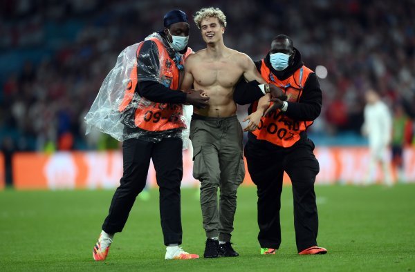 Neželjeni gost na Wembleyju