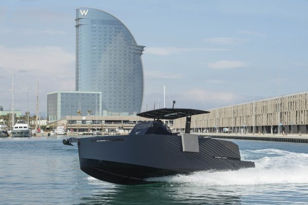 De Antonio Yachts Formentor D28