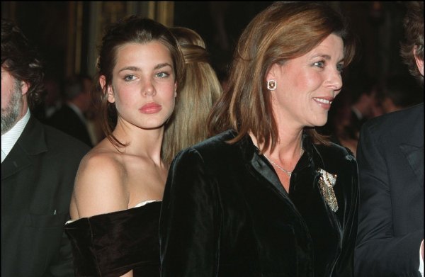 Princeza Caroline od Monaka i Charlotte Casiraghi