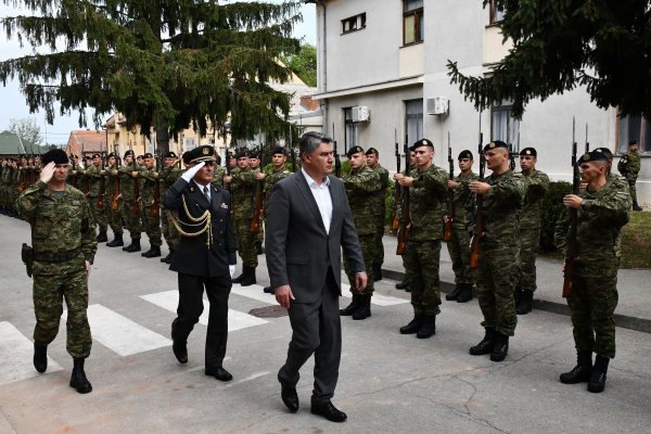 Zoran Milanović na svečanoj prisegi 31. naraštaja ročnika
