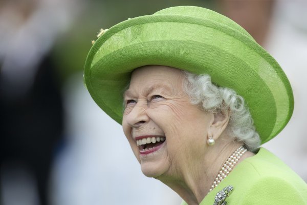 Kraljica Elizabeta II