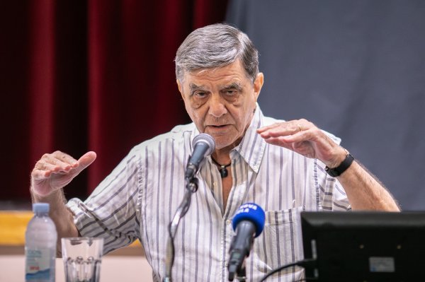 Zdenko Jelčić